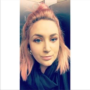 Meet your Posher, Aisling